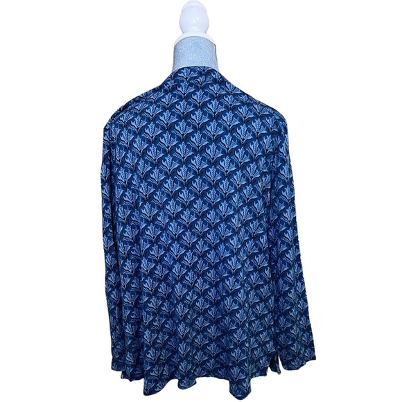 J Jill Long Sleeved Shirt, Blue, Medium - Picture 2 of 6